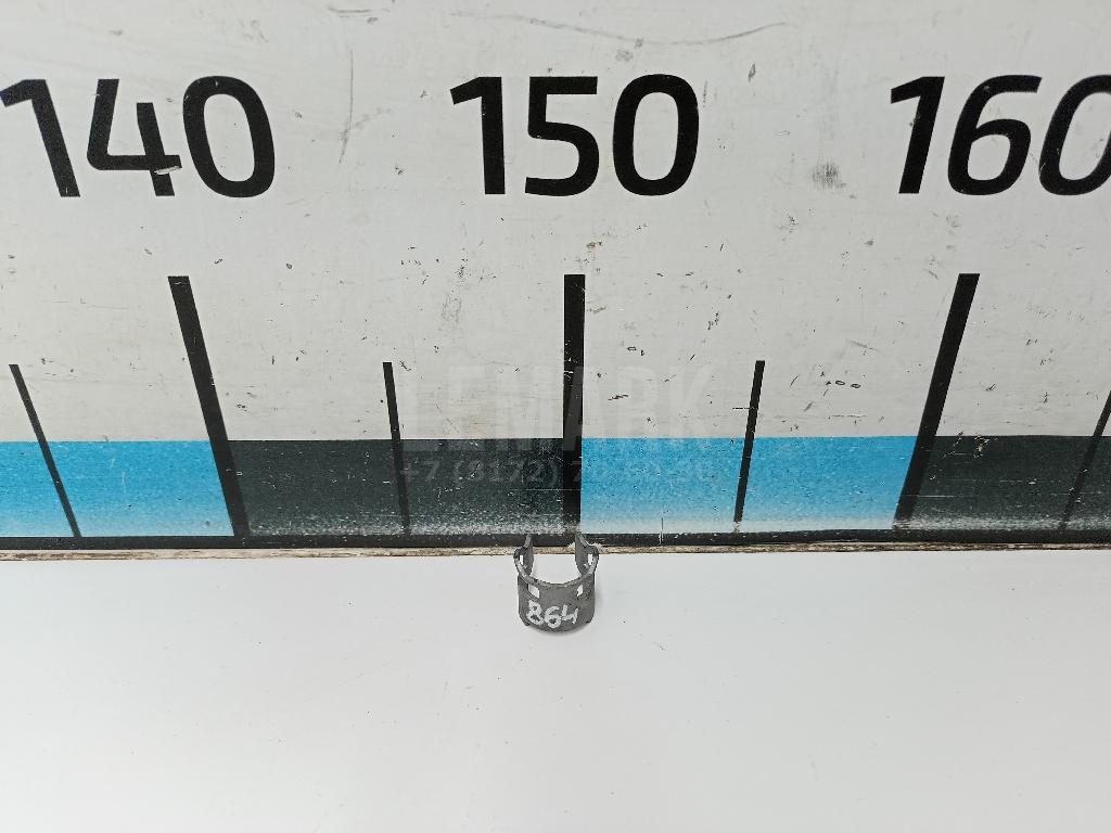 Крепеж форсунки 06D133036K VAG
