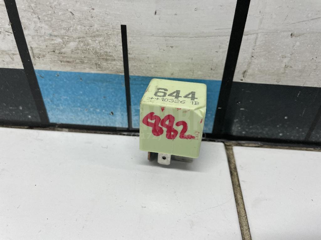 Реле 4H0951253 VAG