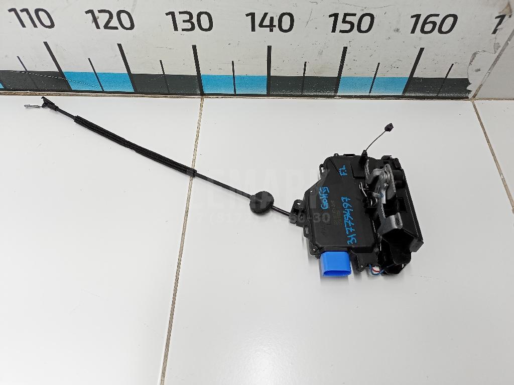 Замок двери передней левой 3D2837015K VAG