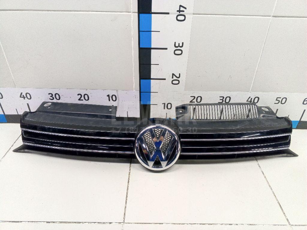 Решетка радиатора 5K0853651AMZLL VAG