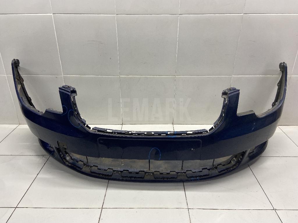 Бампер передний 3T0807221G VAG