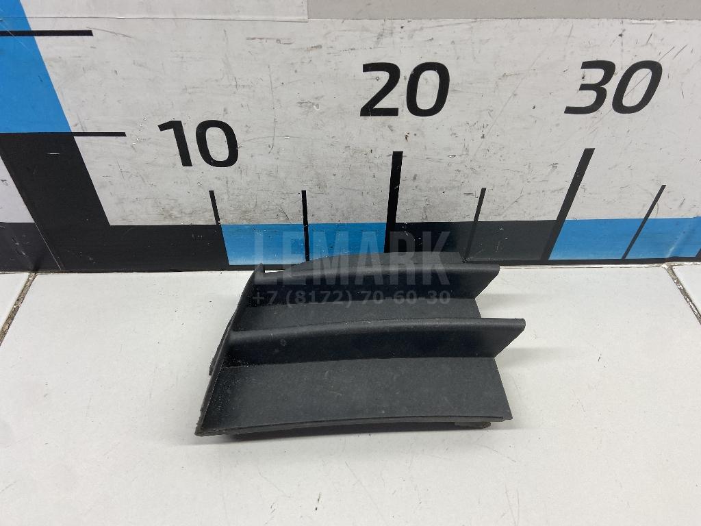 Решетка в бампер левая 3T08536659B9 VAG