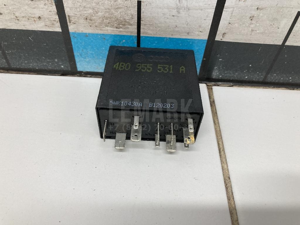 Реле стеклоочистителей 4B0955531A VAG