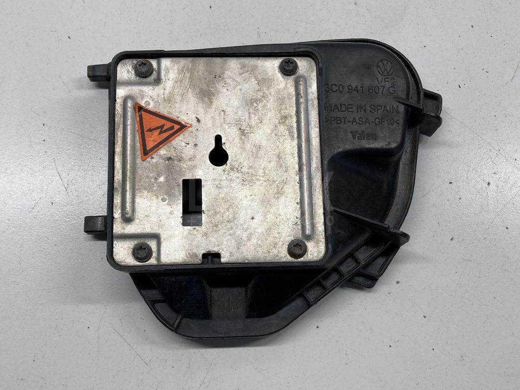 Крышка фары левой 3C0941607G VAG