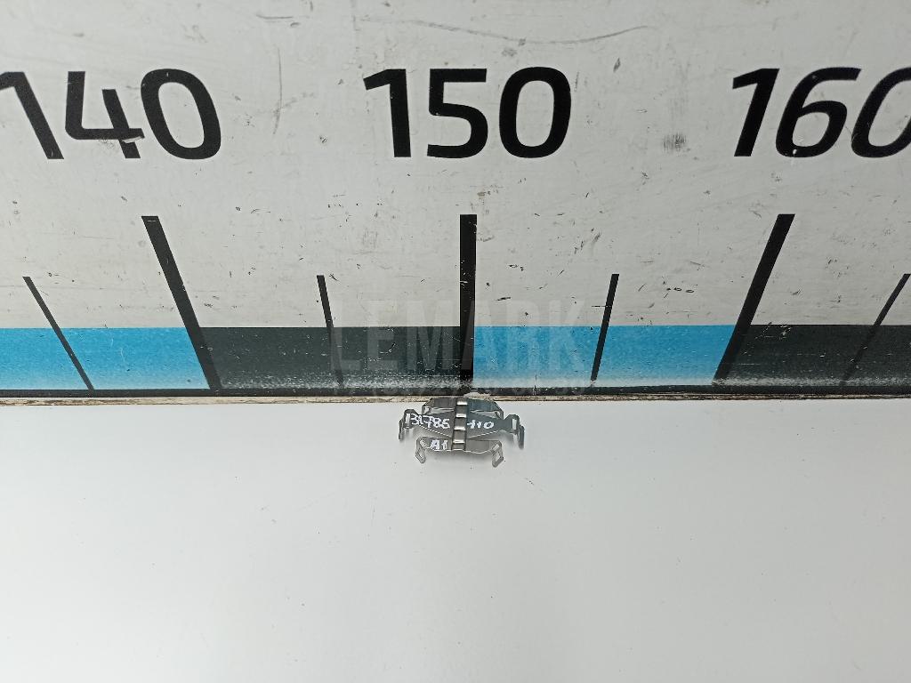 Кронштейн датчика дождя 8U0907671 VAG