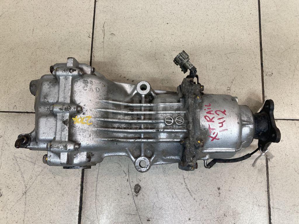 Редуктор заднего моста 38300JD610 Nissan