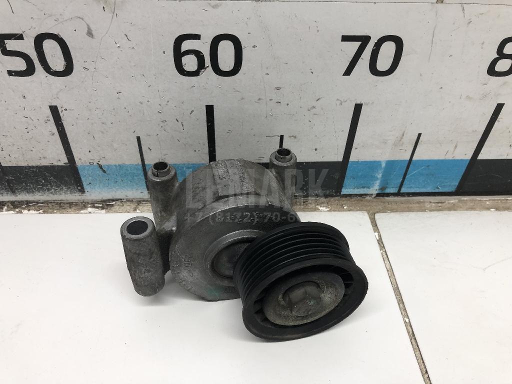 Натяжитель ремня 30684344 Volvo