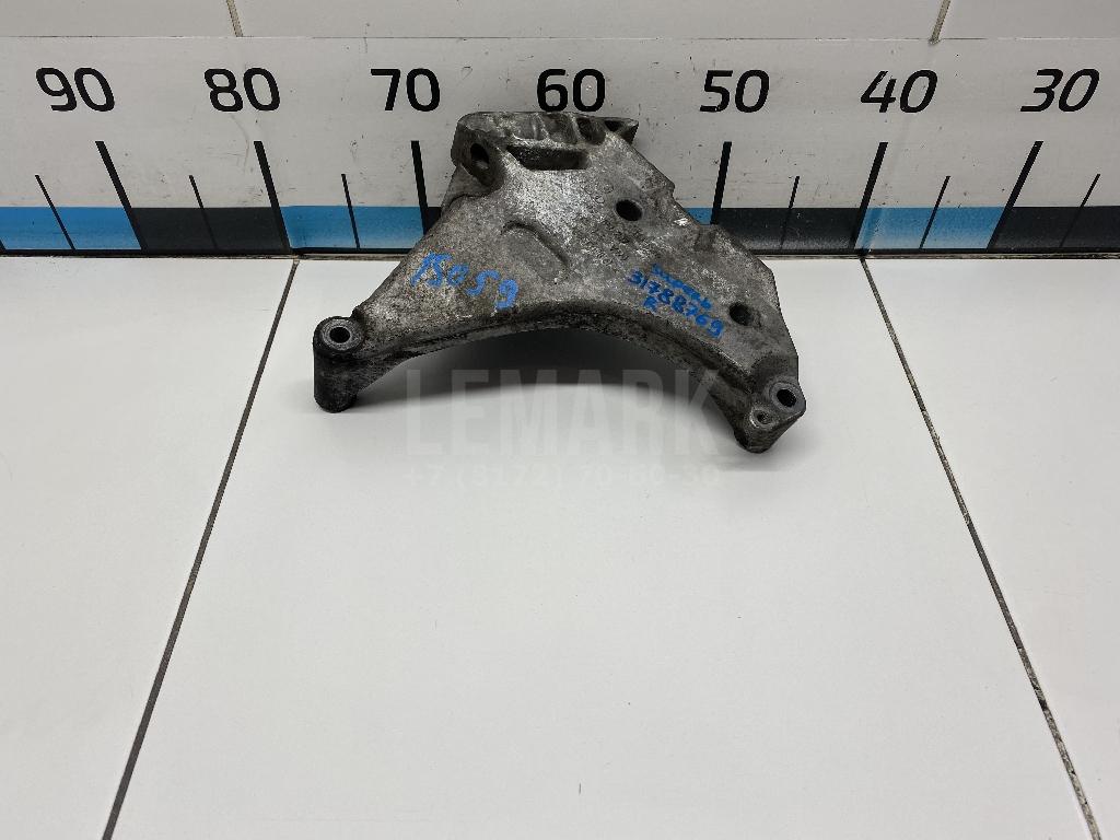 Кронштейн двигателя правый 03L199207 VAG