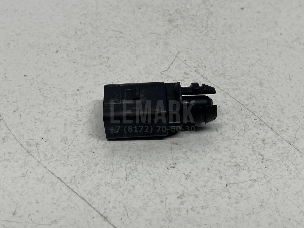 Датчик температуры воздуха 8Z0820535 VAG