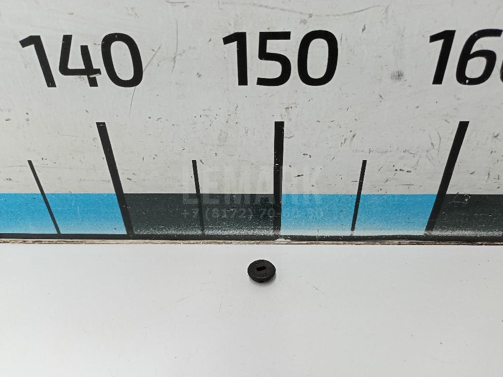 Заглушка тормозного механизма 5841438000 Hyundai-Kia