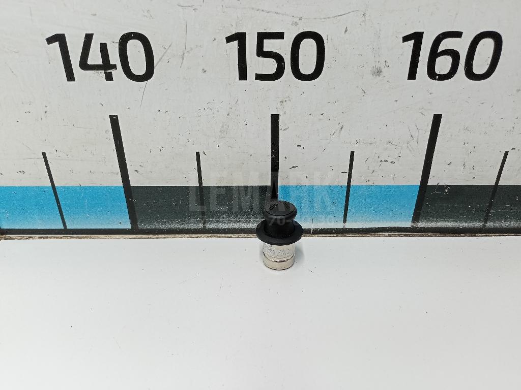 Прикуриватель 951102D000 Hyundai-Kia