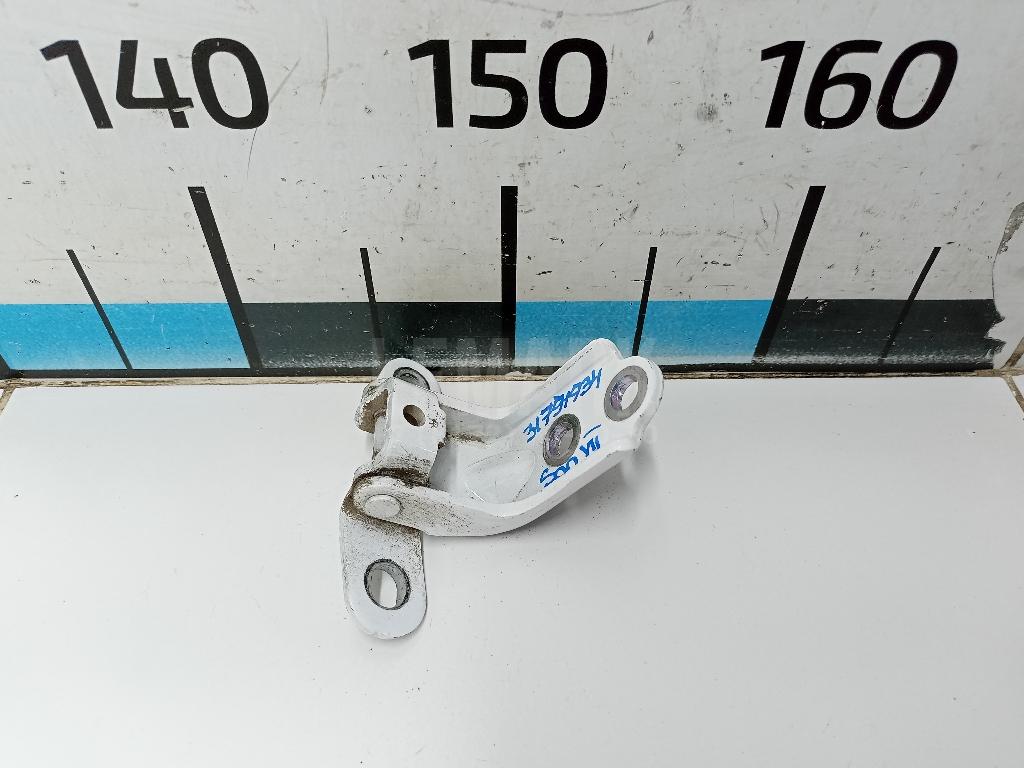 Петля двери 793202E000 Hyundai-Kia