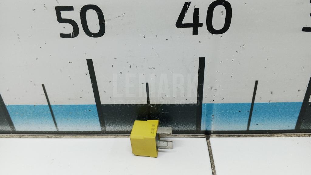 Реле 90226846 GM