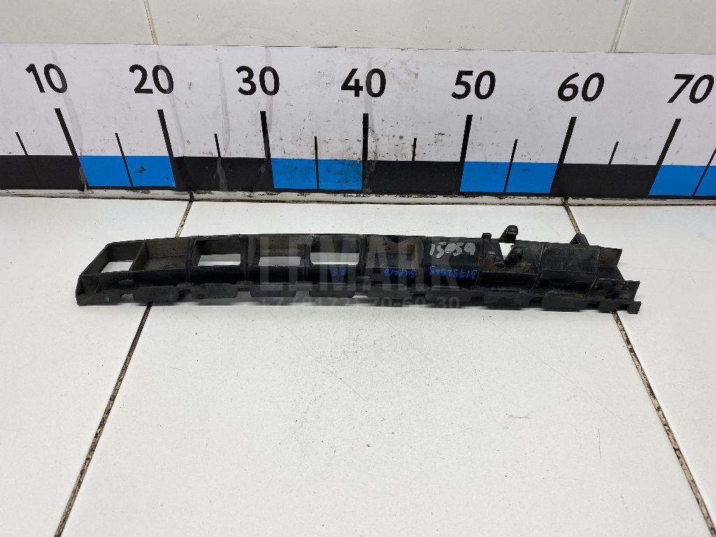 Кронштейн заднего бампера правый 3T5807864 VAG