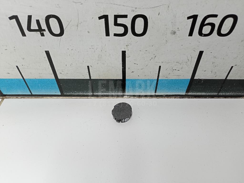 Заглушка 1496172 Ford