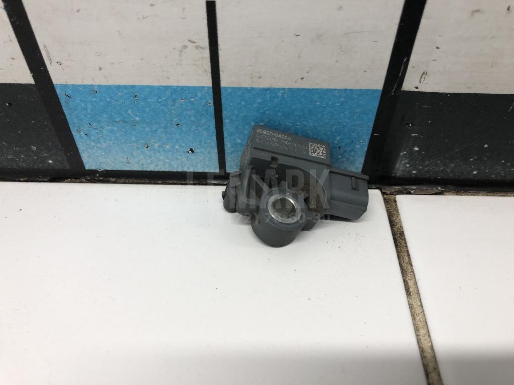 Датчик AIR BAG 95920B4000 Hyundai-Kia
