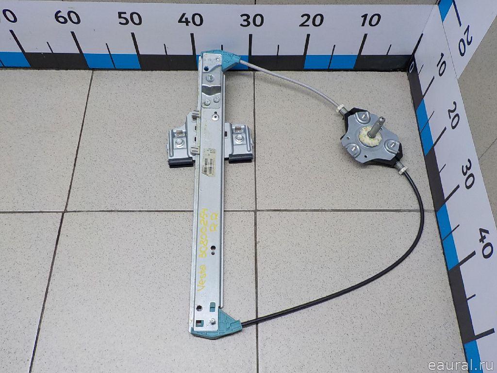 Стеклоподъемник механ. задний правый