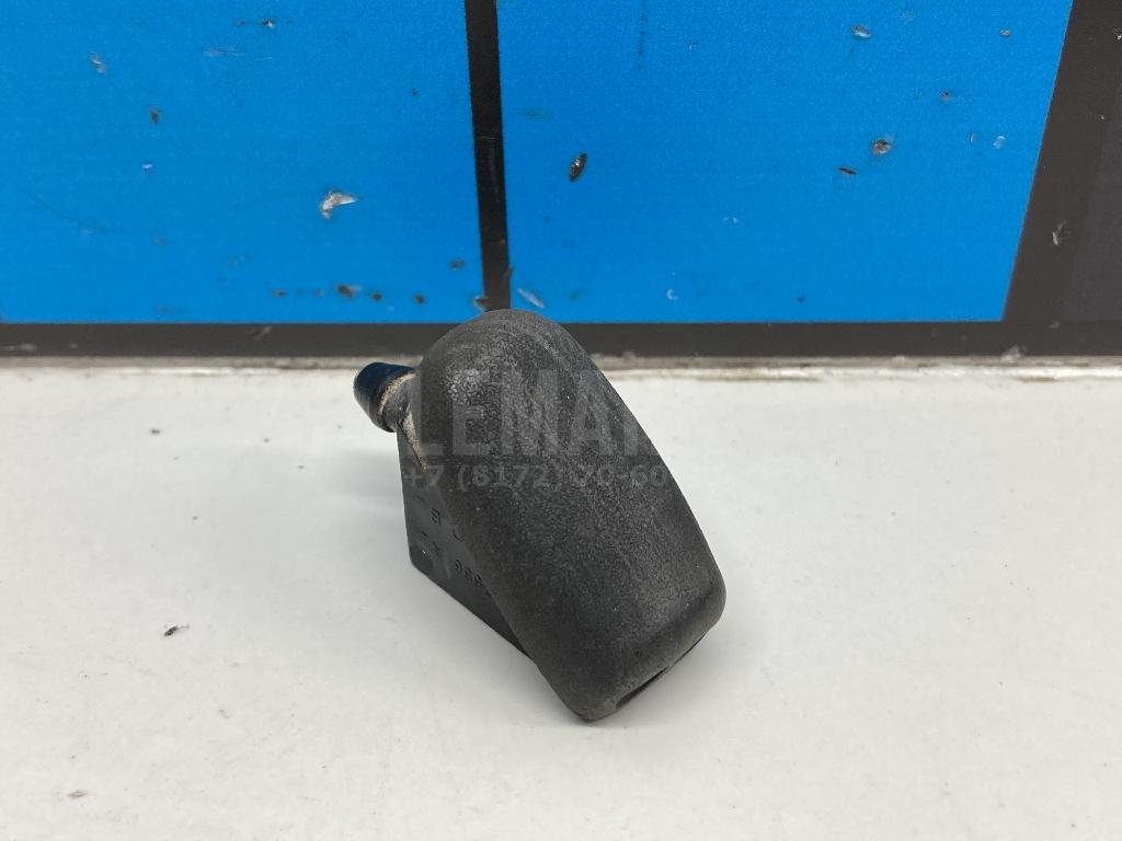 Форсунка омывателя лобового стекла 1135044 Ford