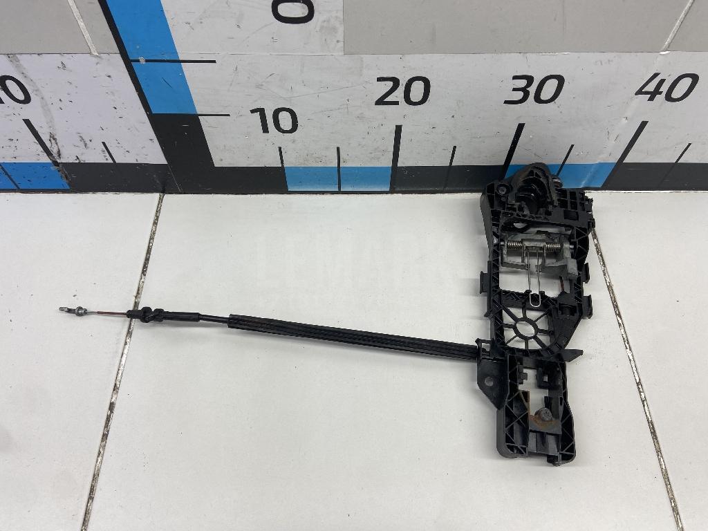 Кронштейн ручки 3C0837886J VAG