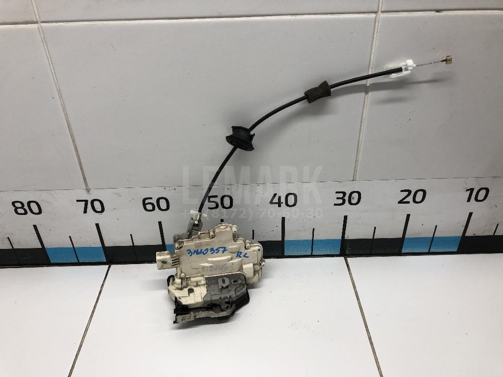 Замок двери задней левой 8K0839015 VAG