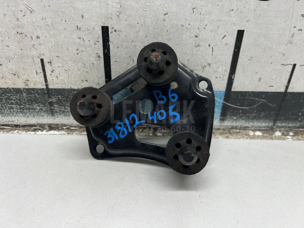 Кронштейн блока ABS (насос) 3C0614235A VAG