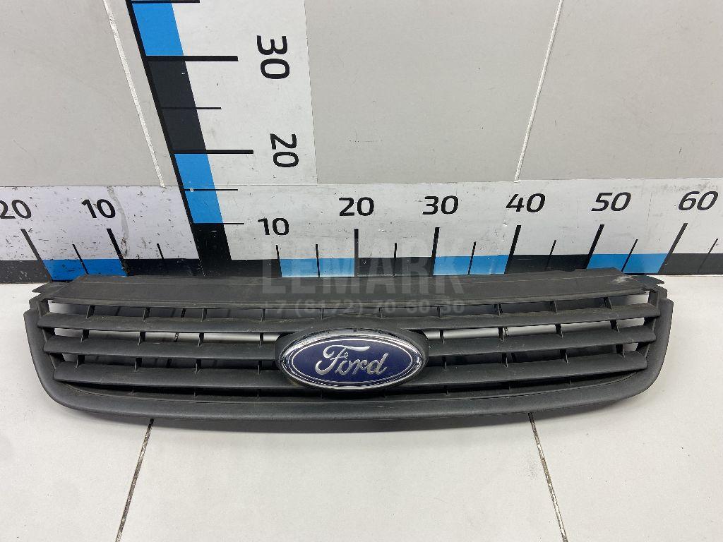 Решетка радиатора 1507918 Ford