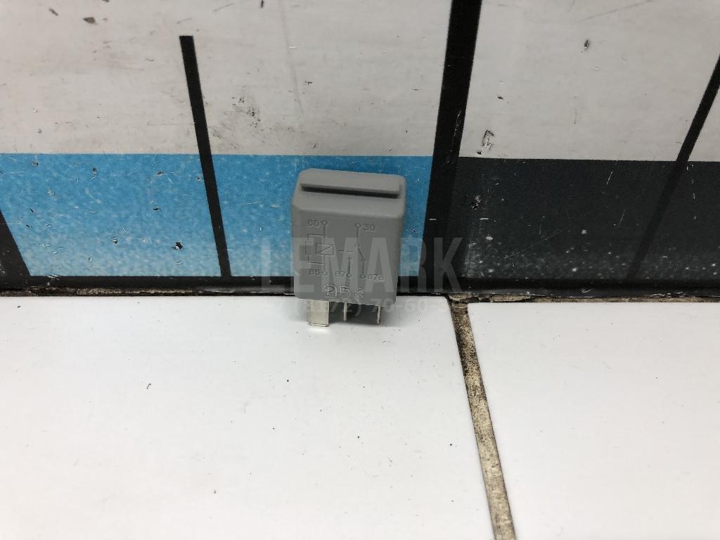 Реле 13100504 GM
