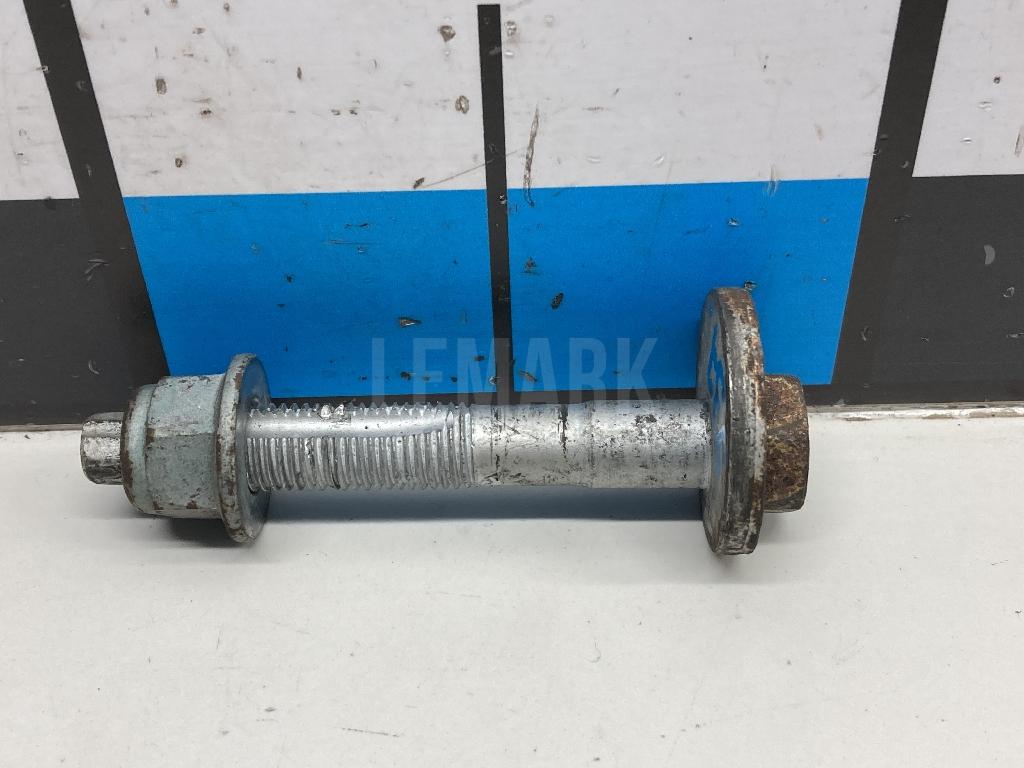 Болт развала задних колес WHT000227 VAG
