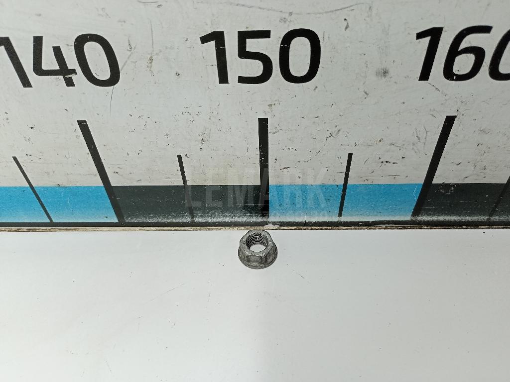 Гайка N90353604 VAG