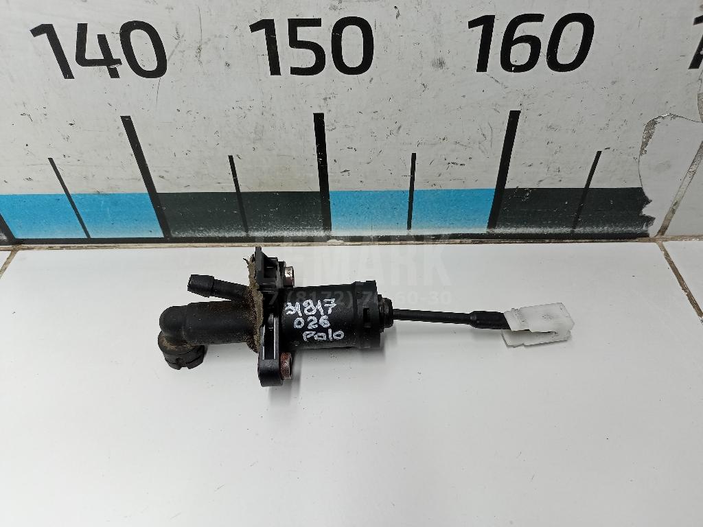 Цилиндр сцепления главный 6RU721405A VAG