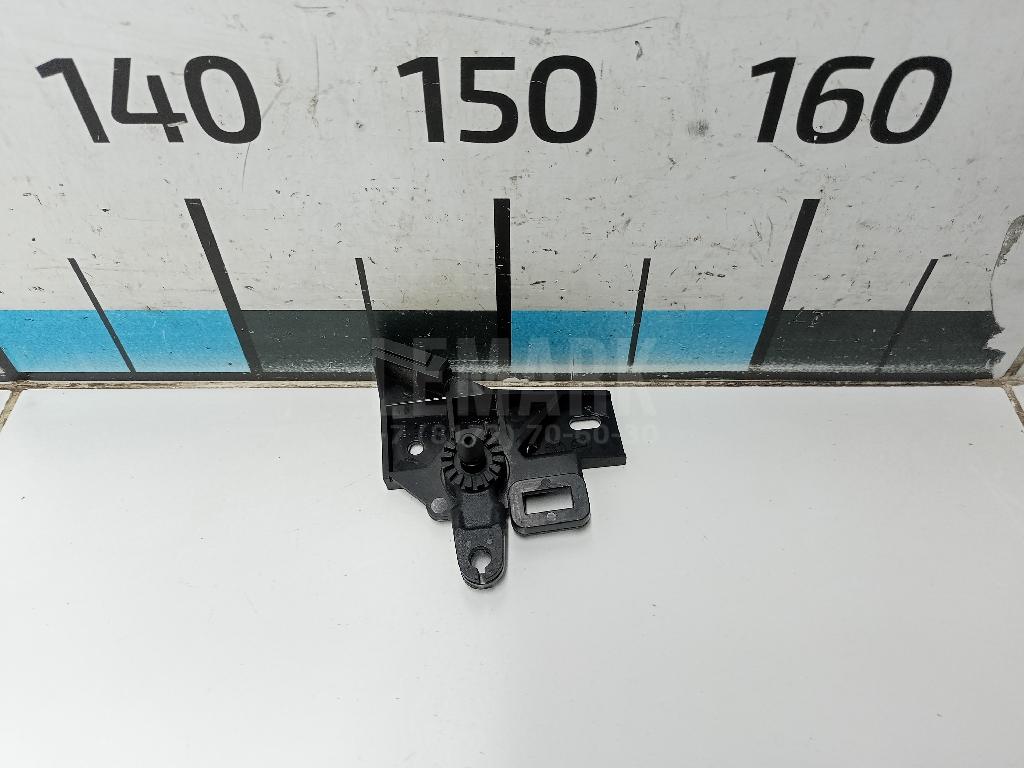 Кронштейн ручки открывания капота 6R1823633 VAG