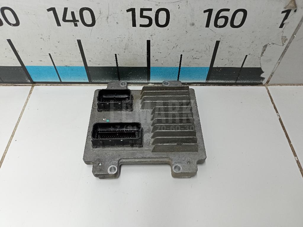 Блок управления двигателем 12645482 GM