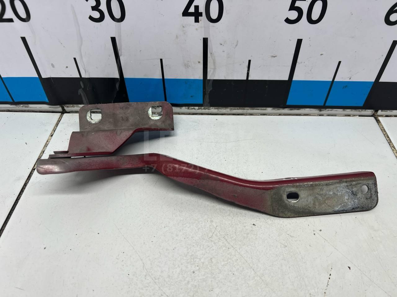 Петля капота левая 65401JD000 Nissan