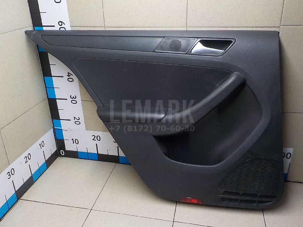 Обшивка двери задней левой 5C6867211NAHA VAG