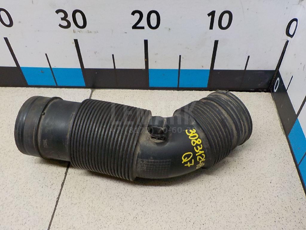 Патрубок воздушного фильтра 7L8129684 VAG