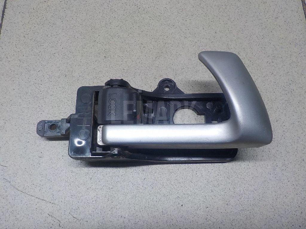 Ручка двери передней внутренняя правая 826202B010WK Hyundai-Kia