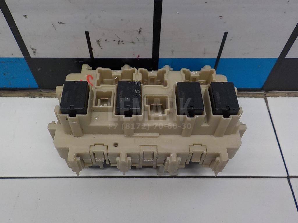 Блок предохранителей 243504EB0A Nissan