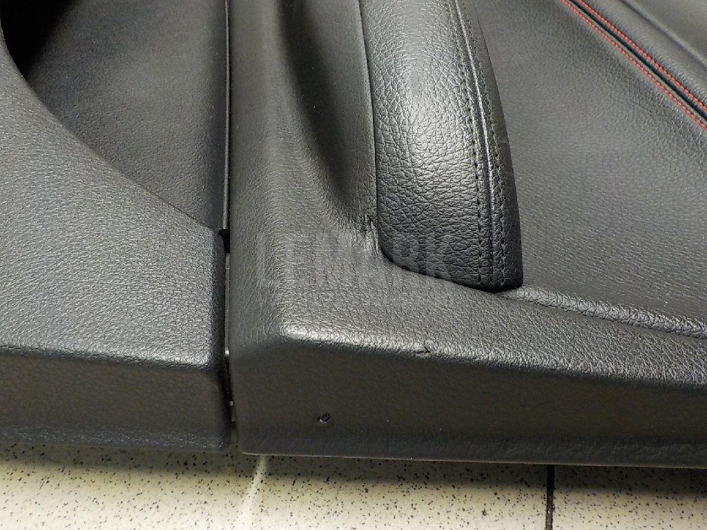 Обшивка двери передней правой для  Cadillac CTS 2008-2014
