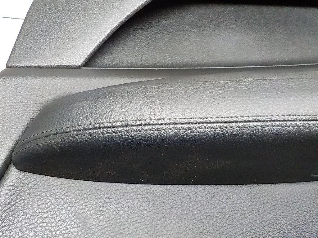 Обшивка двери передней правой для  Cadillac CTS 2008-2014