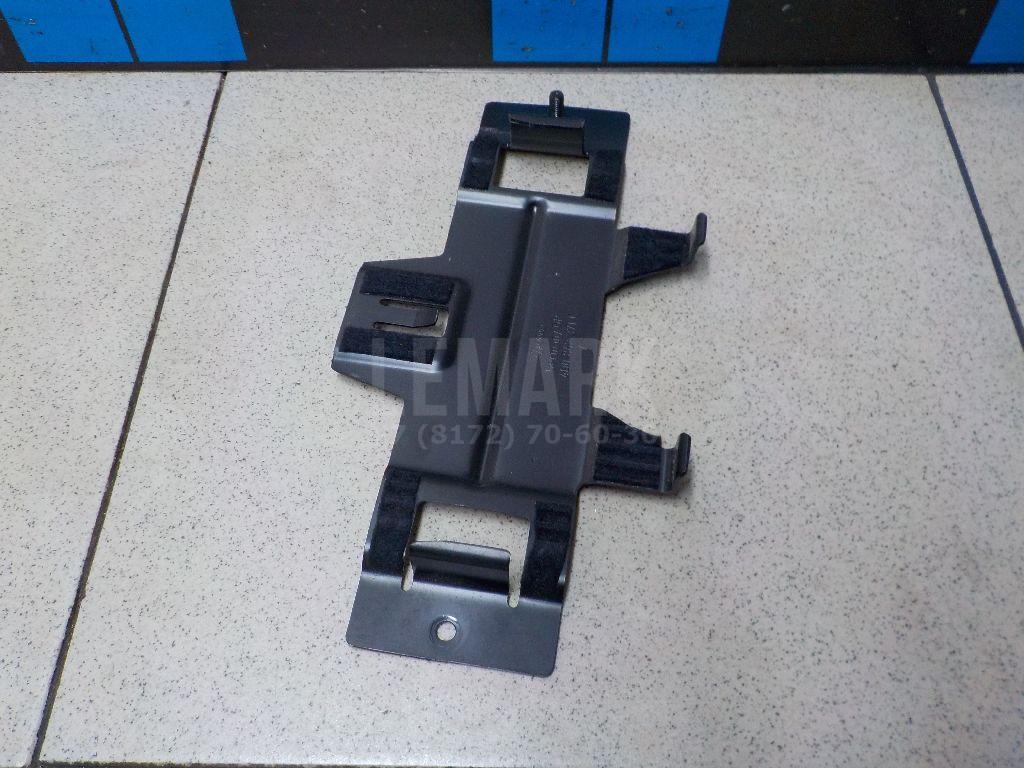 Кронштейн (сопут. товар) для  Audi A2 [8Z0] 2000-2005