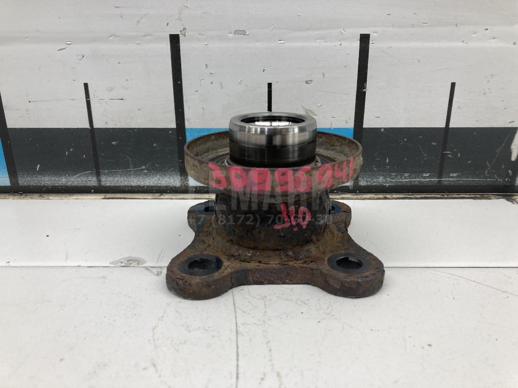 Фланец КПП 38210CA060 Nissan