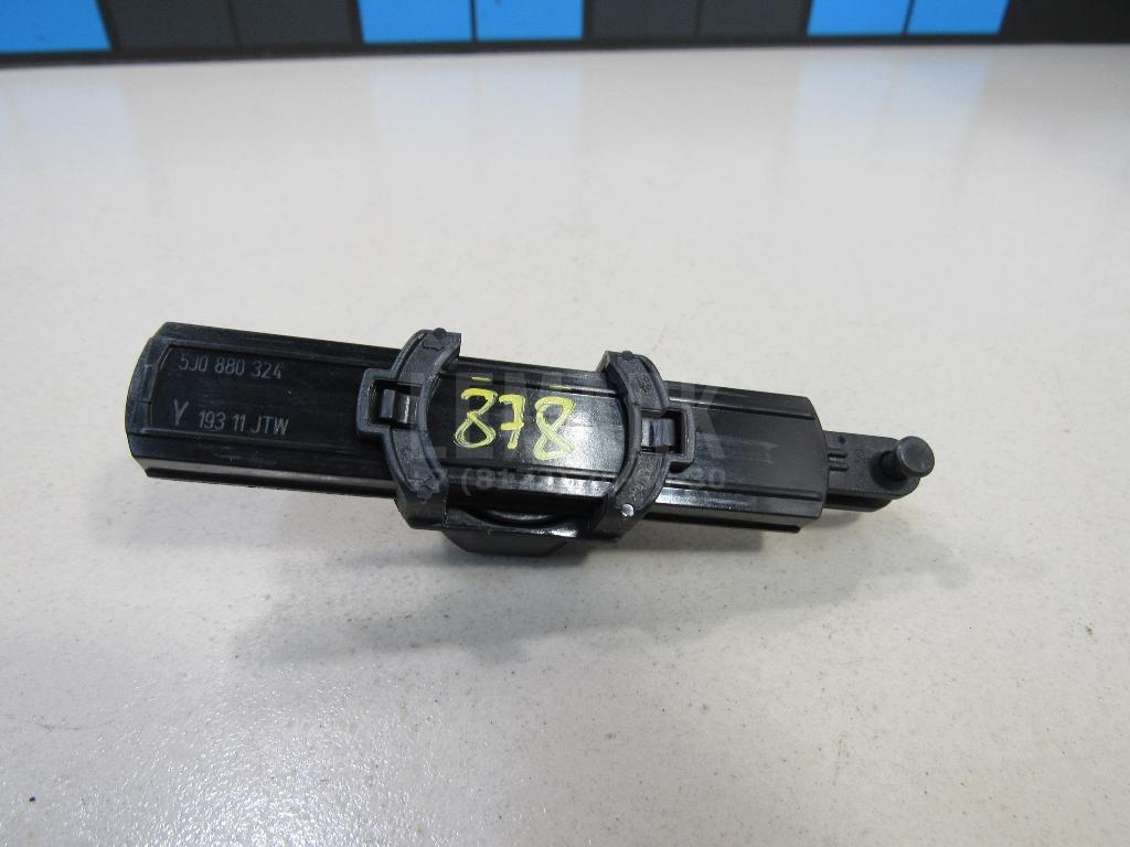 Демпфер бардачка 5J0880324 VAG