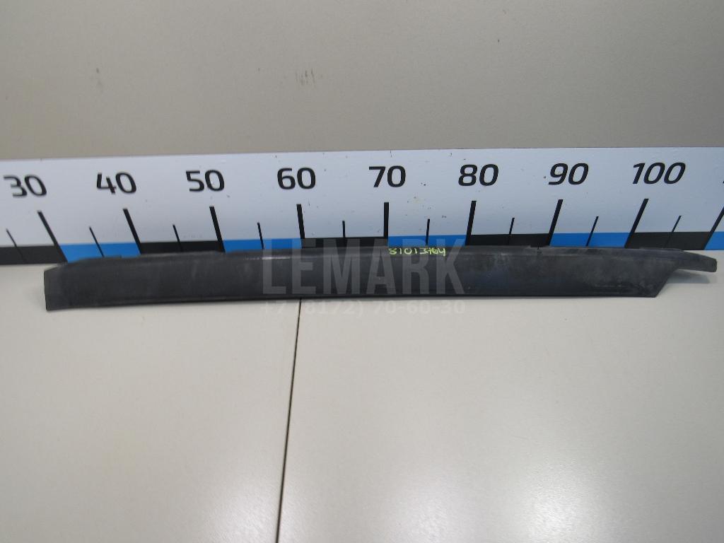 Воздуховод радиатора нижний 1T0121341 VAG