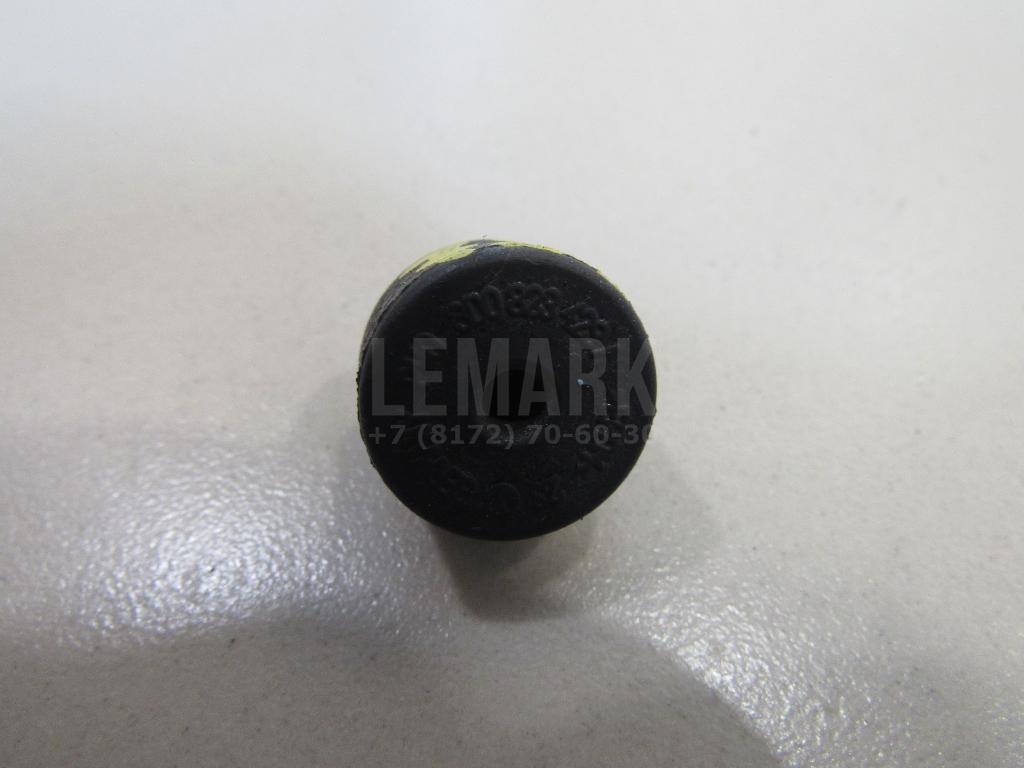Отбойник капота для  BMW 1-serie E82/E88 2007-2013