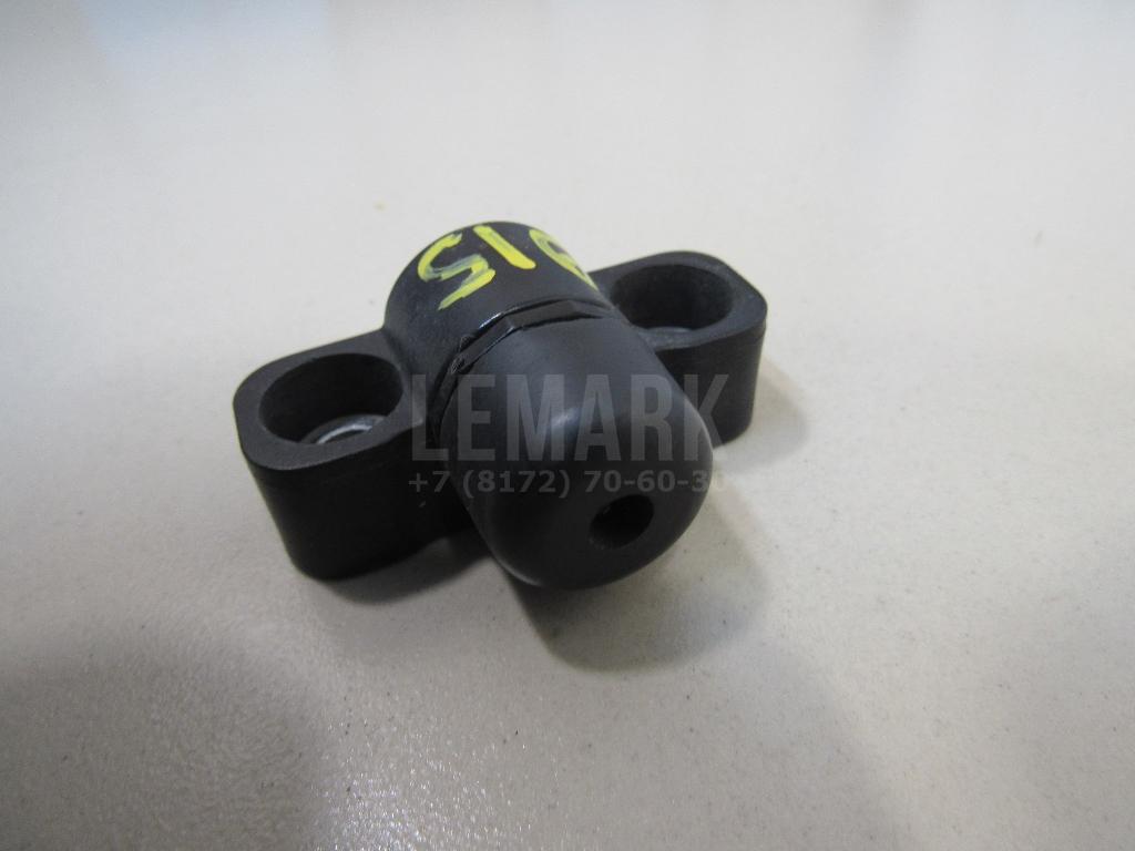 Отбойник крышки багажника для  BMW 5-serie E60/E61 2003-2009