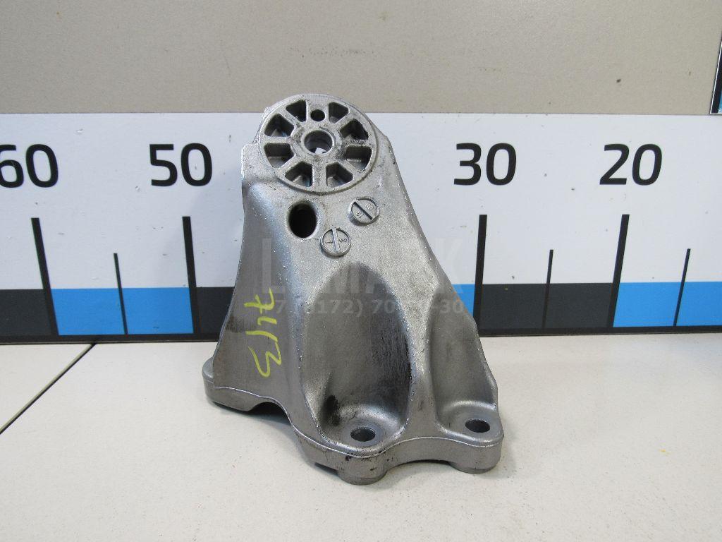Кронштейн двигателя левый 7L6199307A VAG