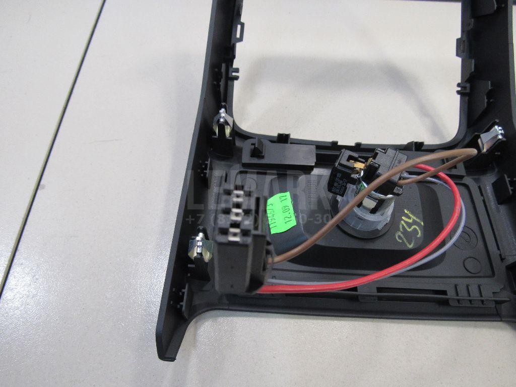 Накладка (кузов внутри) для  BMW 5-serie E60/E61 2003-2009
