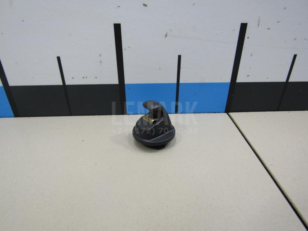 Крючок солнцезащитного козырька 5G0857561B82V VAG