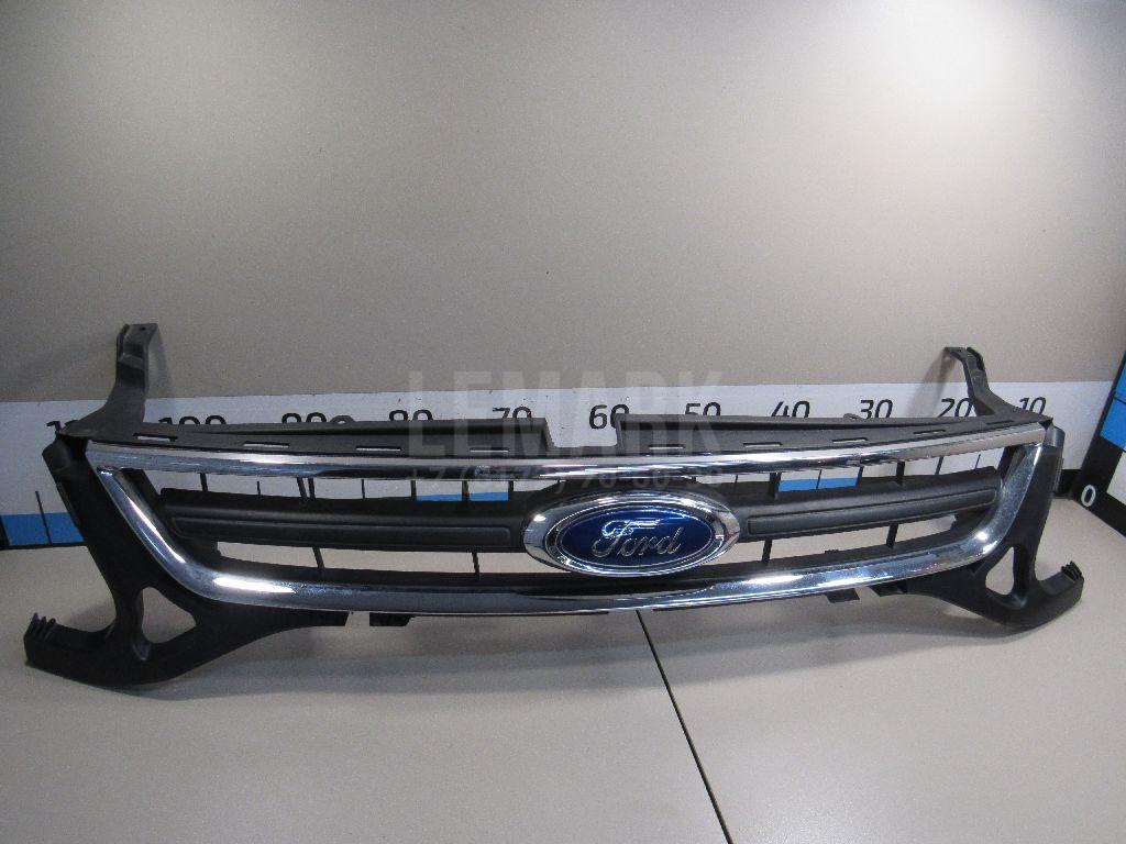 Решетка радиатора 1736164 Ford
