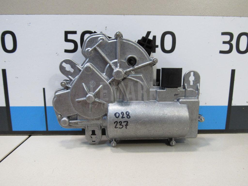Доводчик двери 3G0827887A VAG